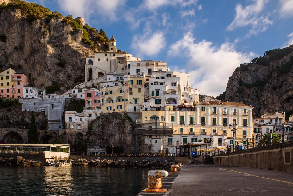Vista D'amalfi Acomodação com café da manhã  2*
