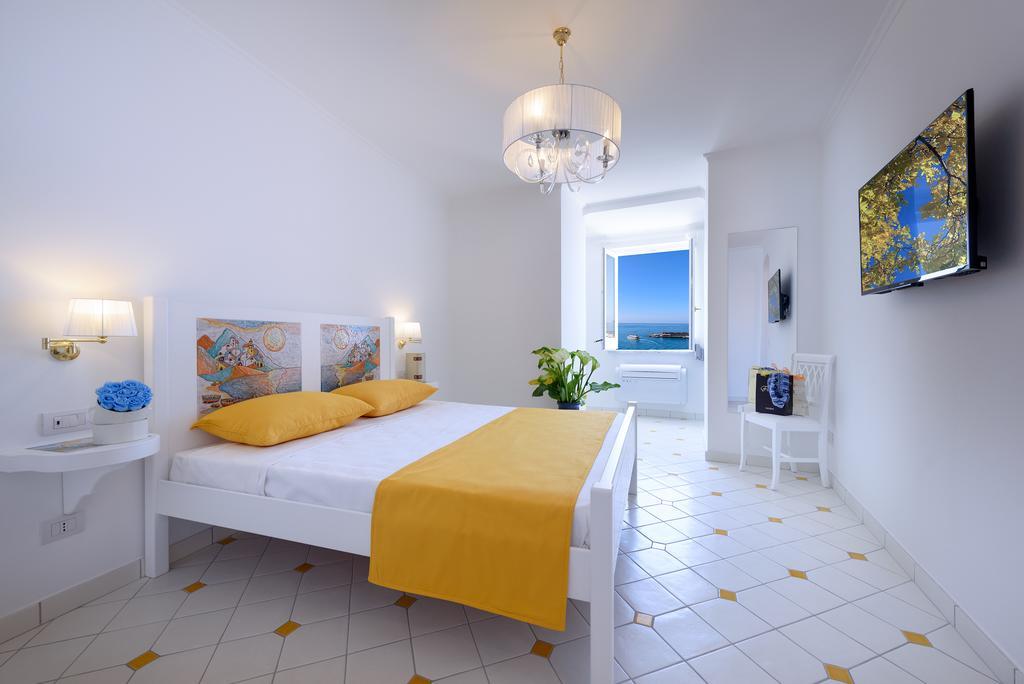 Bed & Breakfast Vista D'amalfi Amalfi